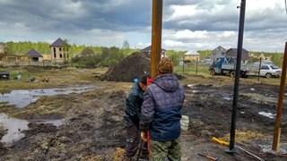 Заказать монтаж винтовых свай в Каменка - цена под ключ с доставкой от 1869 шт
